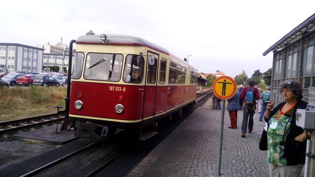 Automotor 187 en servicio por la línea del Selketalbahn