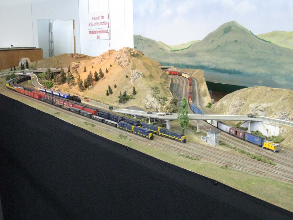 Maqueta de ambiente americado de los amigos del ferrocarril de Kiel (MOBA)