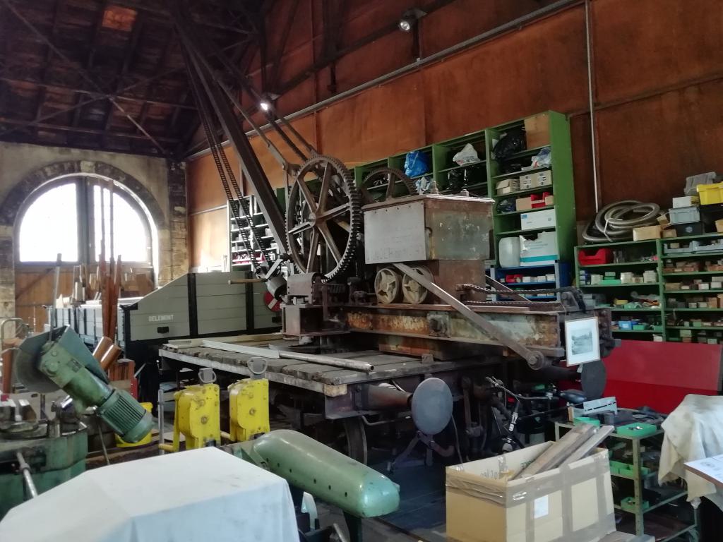 Vagón grúa histórico fabricado en 1858