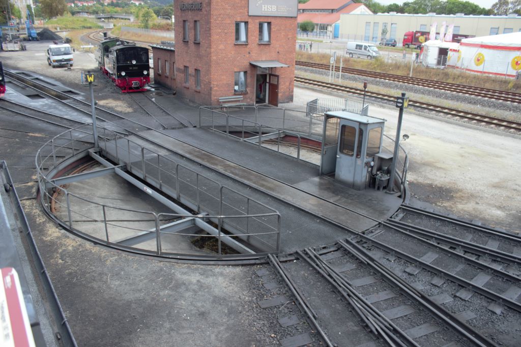 Vista de la plataforma giratoria desde el mirador