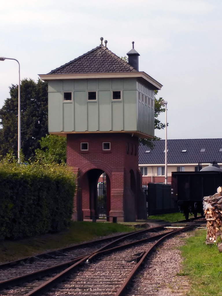 Torre de agua en las inmediaciones